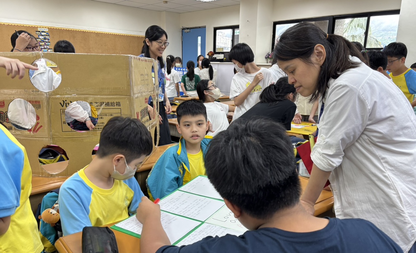 不斷修正的探究歷程 從議題蒐集、討論、整理到轉化 (3)